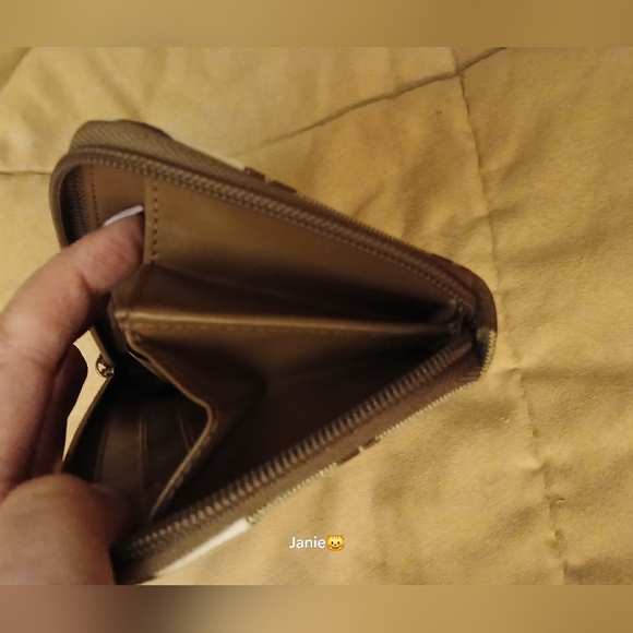 Coach RARE Vintage Khaki Patchwork Wallet NWT - Picture 10 of 13